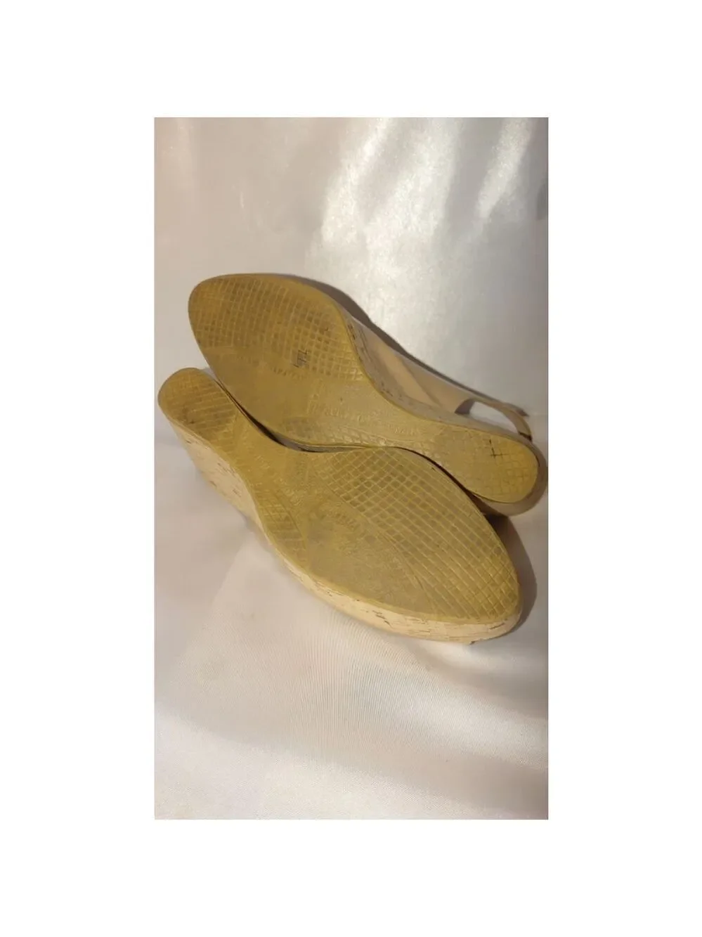 Stuart Weitzman Riveria Patent Leather Peep Toe Cork Wedge Sandals Size 8.5M